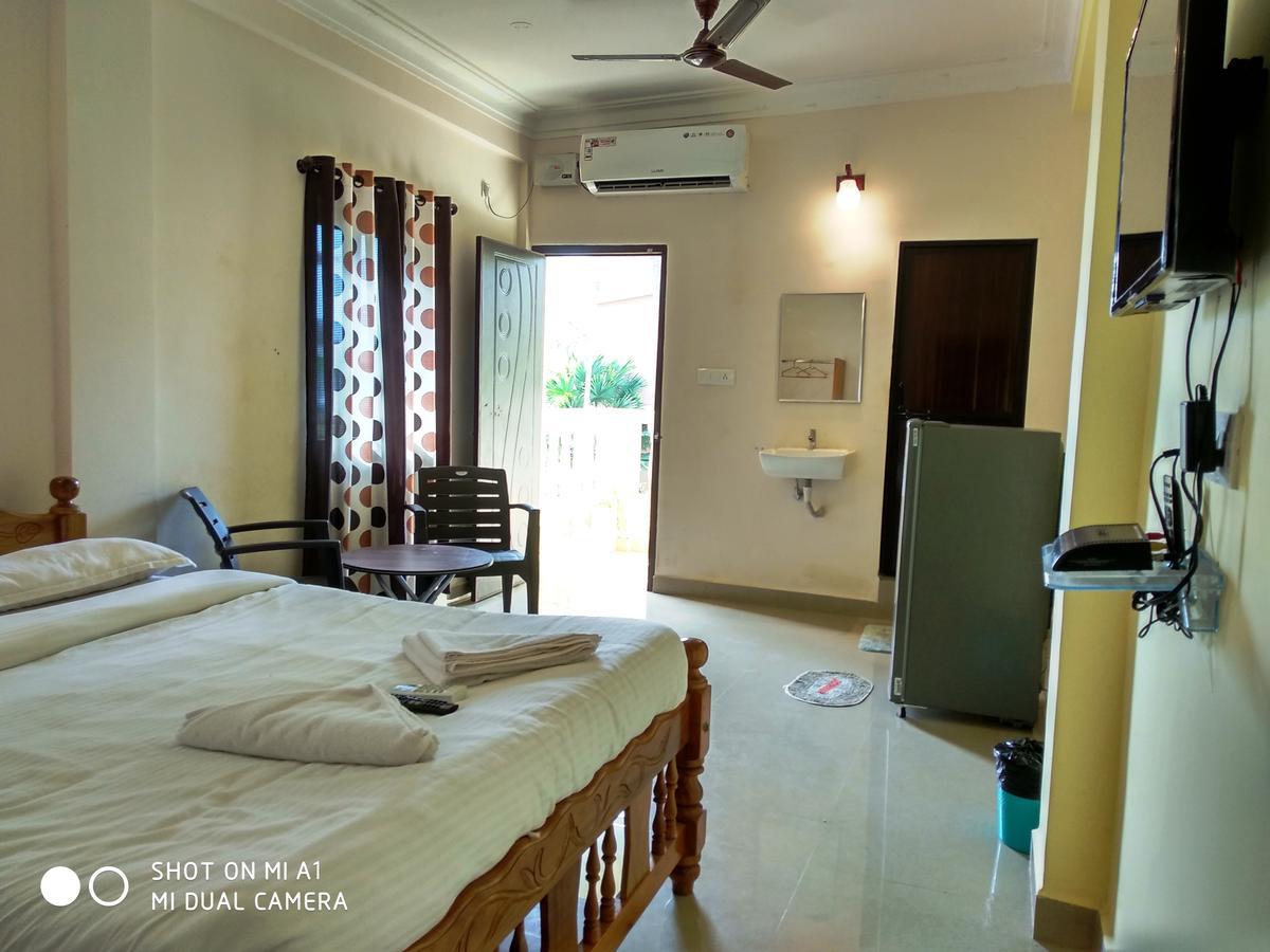 Candolim Beach Place Ngoại thất bức ảnh