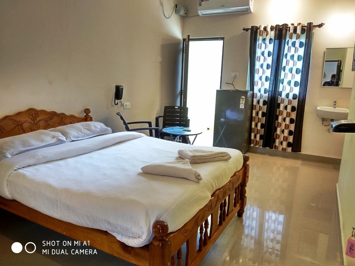 Candolim Beach Place Ngoại thất bức ảnh